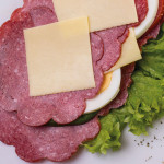 1043 Salami XXL Südländer: Salami Südländer Art, Paprika, Tomate, Salat, Ei, Maasdamer Käse