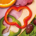 3004 Genießerfrühstück: Farmerschinken, Salami, Käse, Paprika, Salat